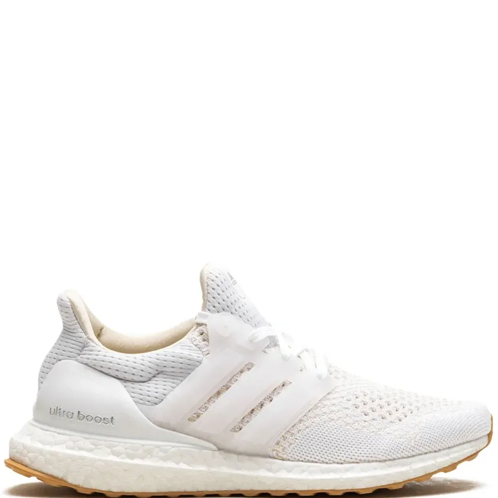 Кроссовки UltraBoost 1.0 White Gum