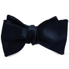 Атласный галстук-бабочка Атласный галстук-бабочка