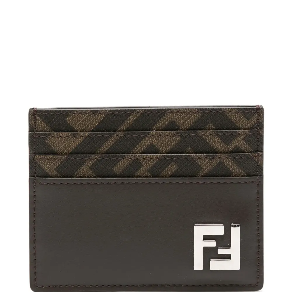 Картхолдер с логотипом FF