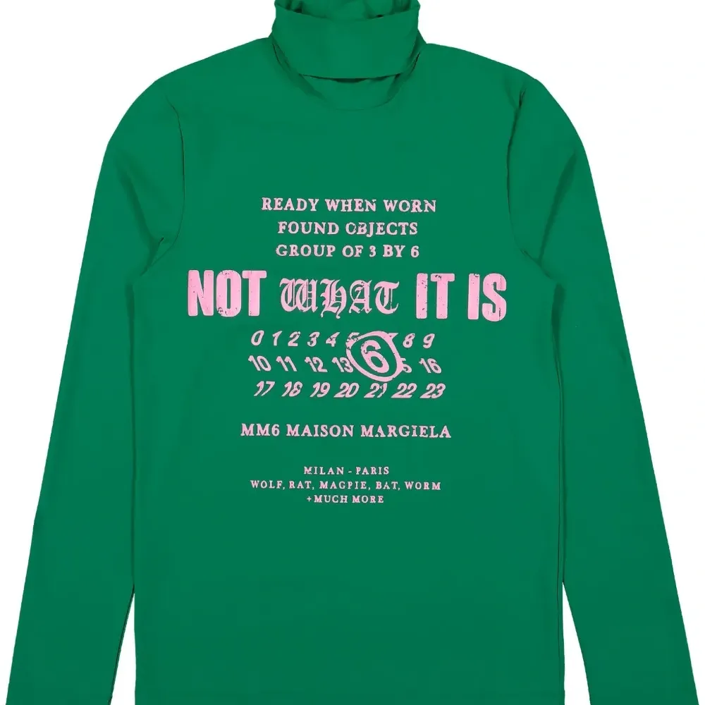 Топ с длинными рукавами