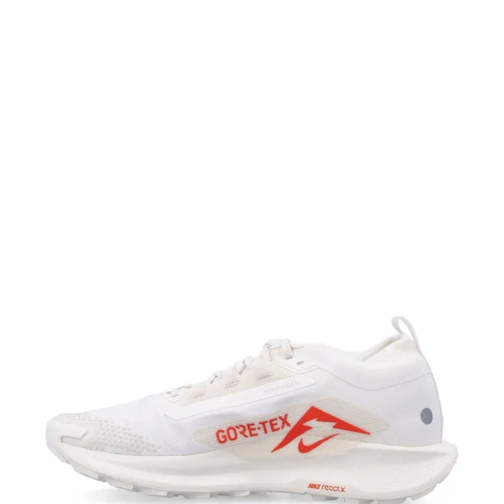 Кроссовки Pegasus Trail 5