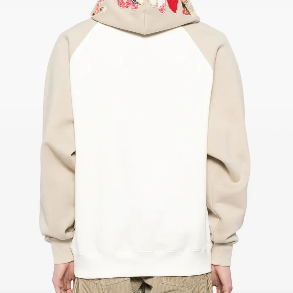 Худи с нашивкой-логотипом Худи с нашивкой-логотипом