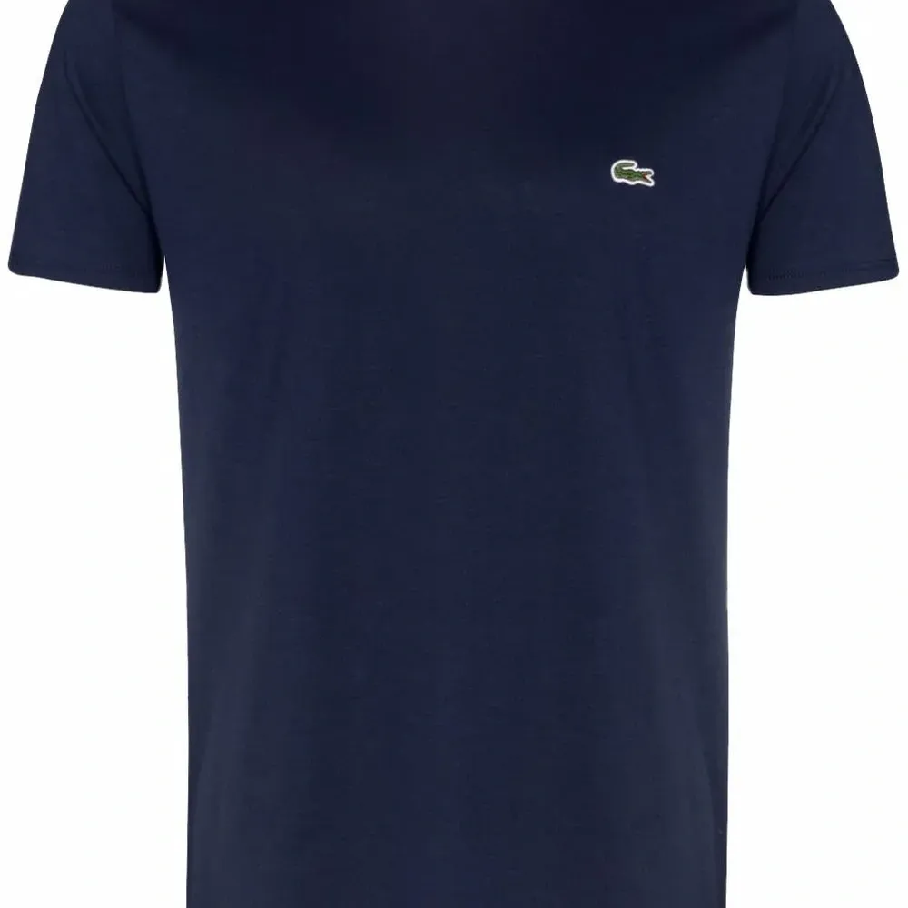 Футболка с нашивкой