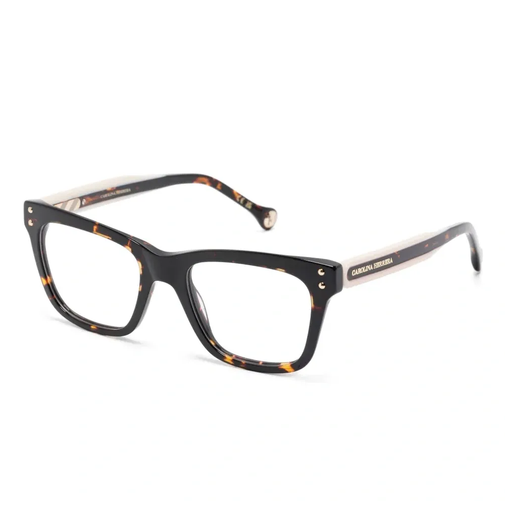 Очки в квадратной оправе Очки в квадратной оправе