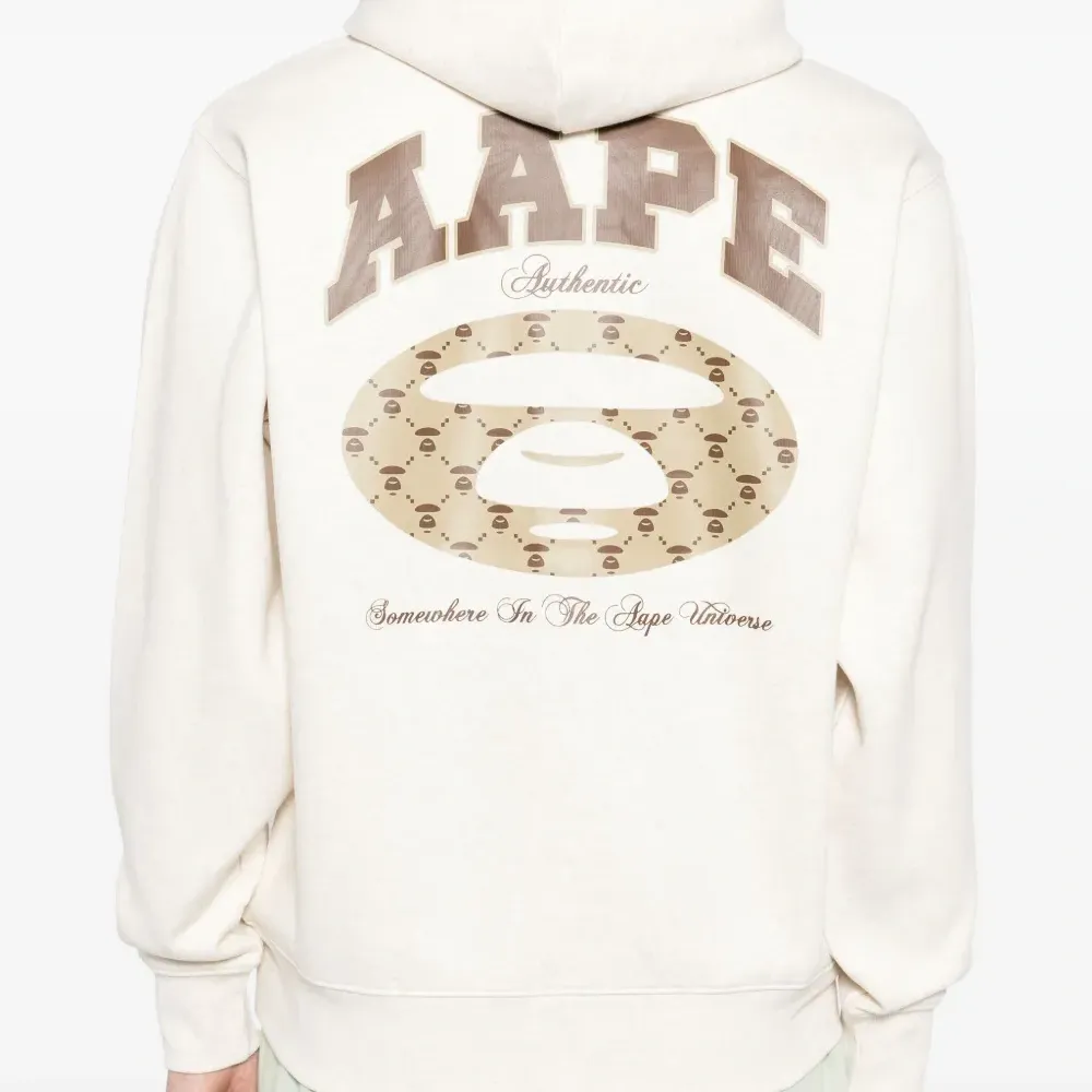 Худи с логотипом