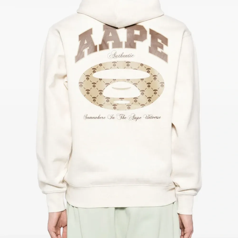 Худи с логотипом