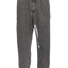 Зауженные джинсы