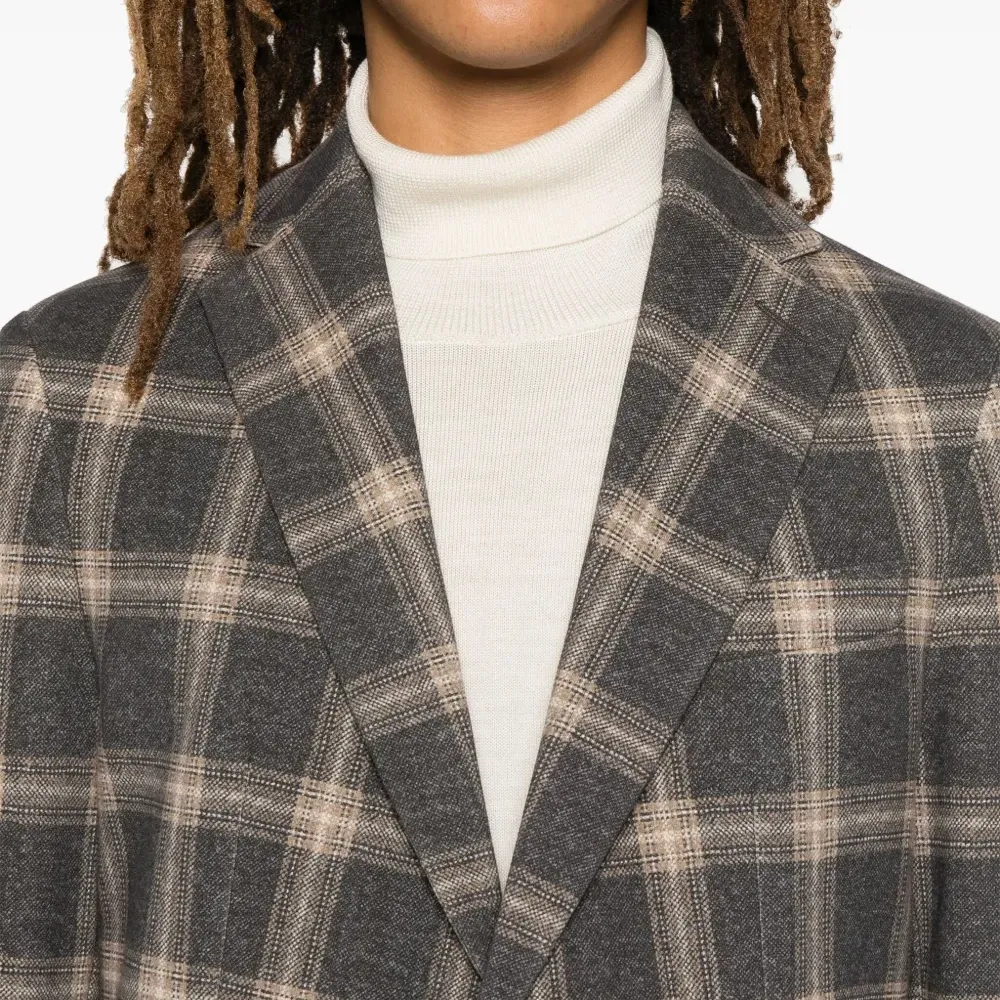 Пиджак в клетку