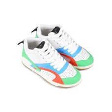 Кроссовки со вставками