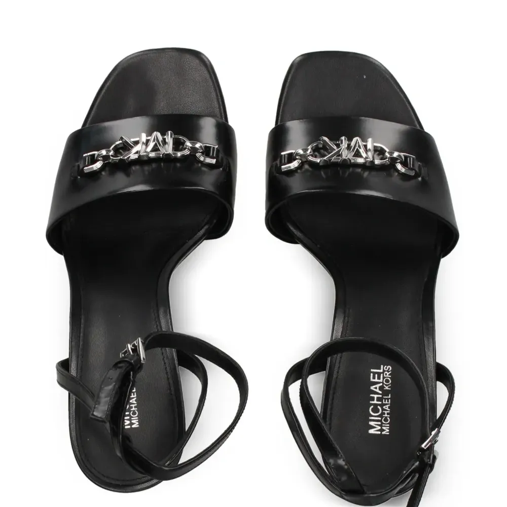 Сандалии Rebecca