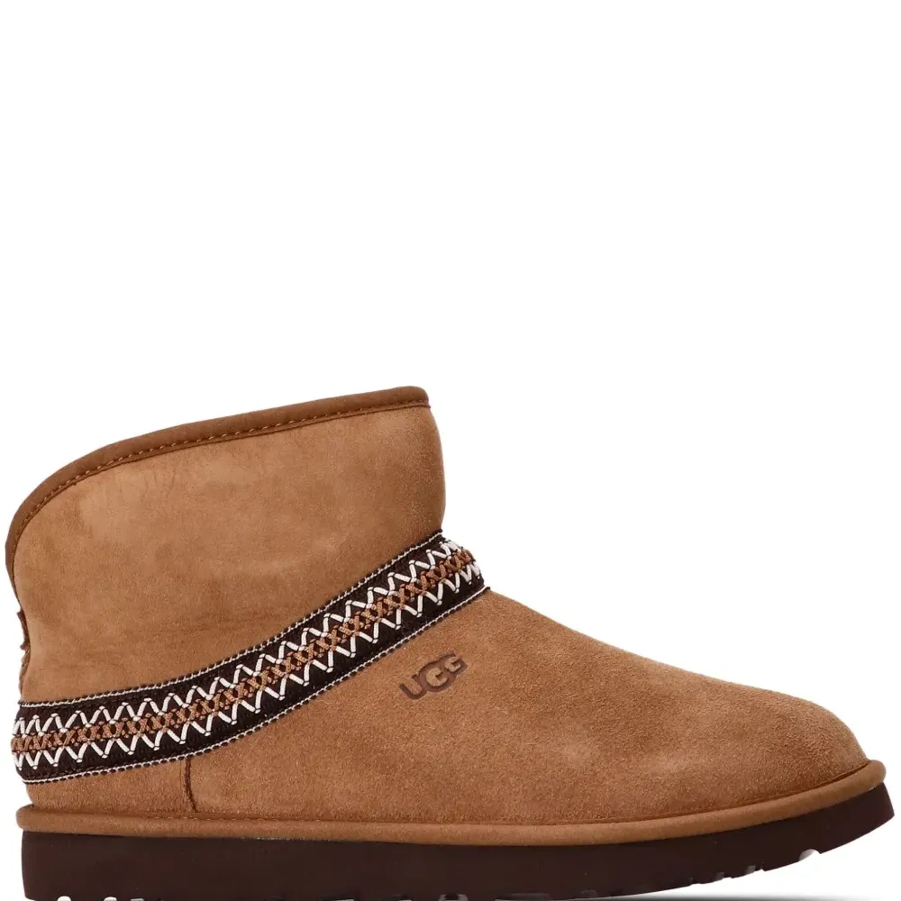 Ботинки W Classic