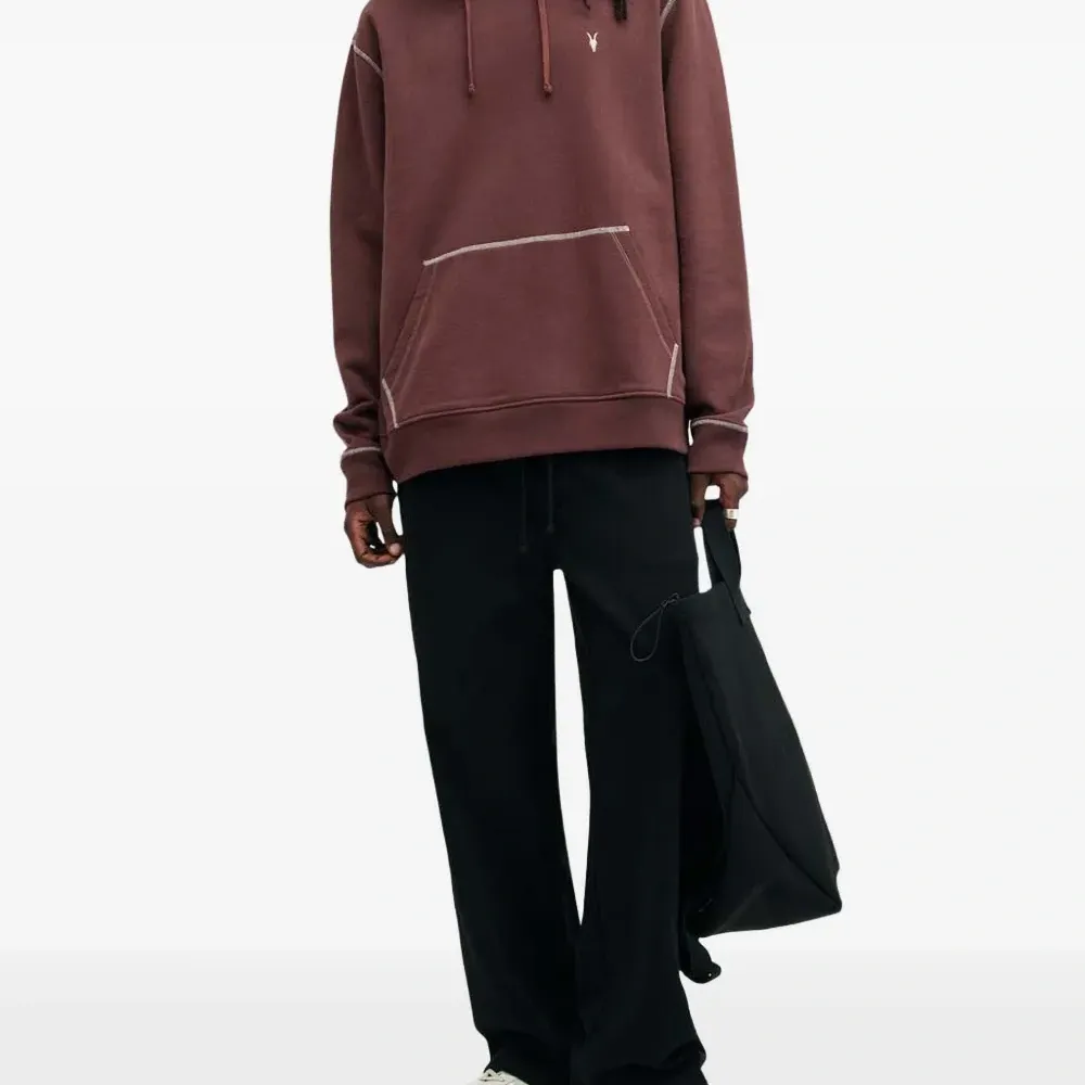 Худи с контрастной прострочкой от Amir