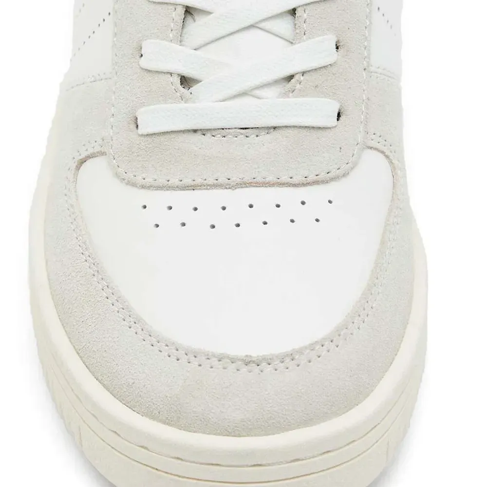 Кроссовки Vix