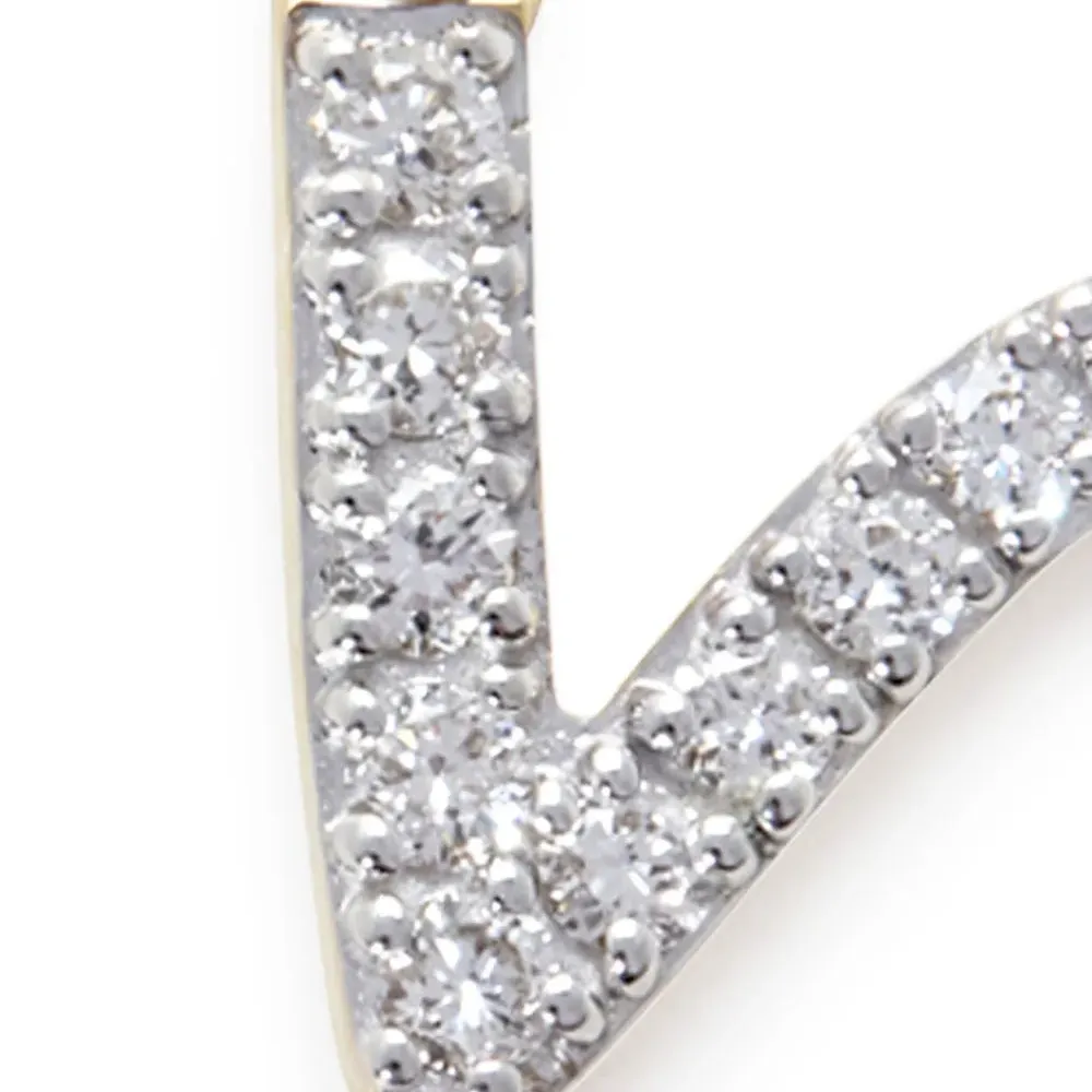 Подвеска в форме буквы V из желтого золота с бриллиантами