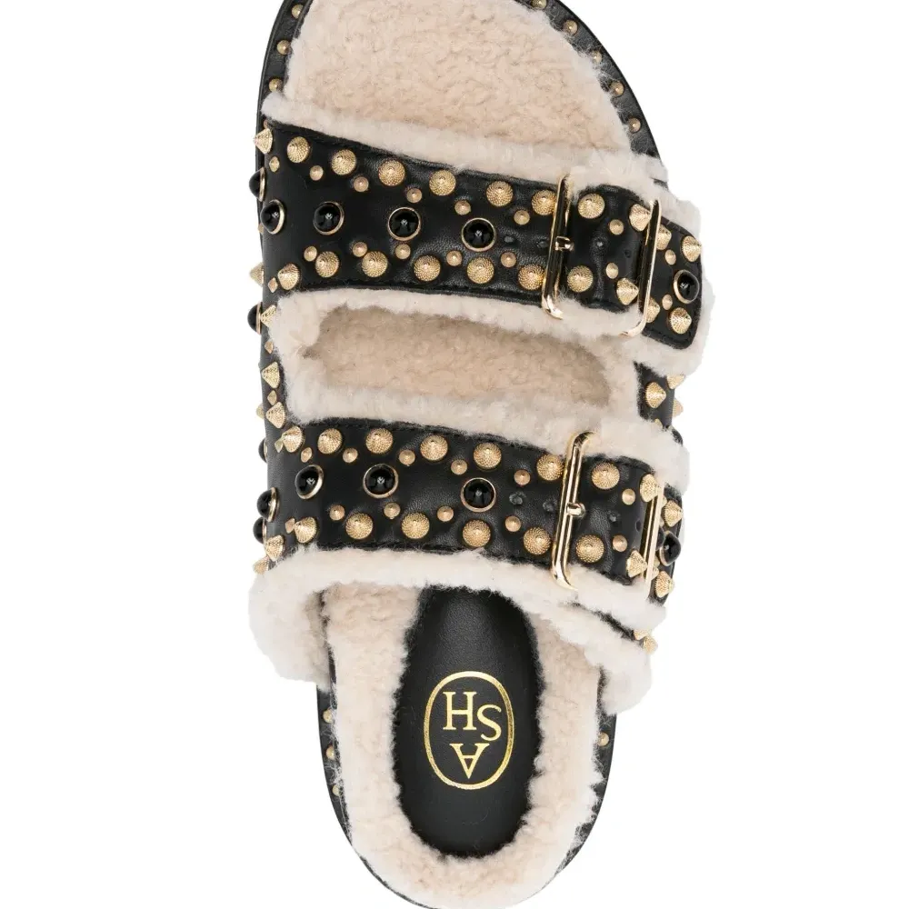 Шлепанцы Utah