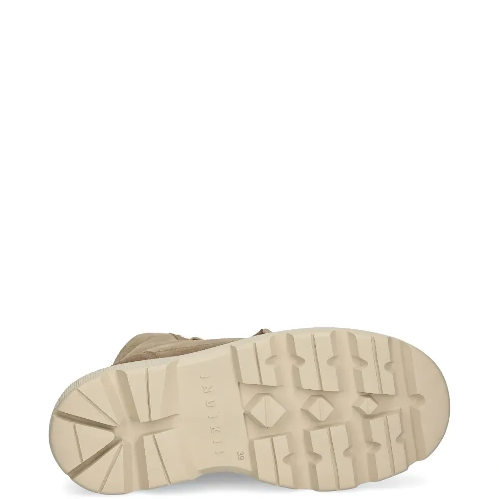 Замшевые ботинки