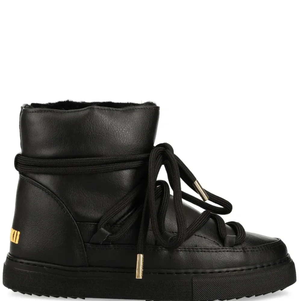 Кожаные ботинки