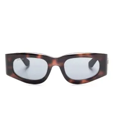 Солнцезащитные очки в прямоугольной оправе