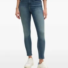 Джинсы с пятью карманами