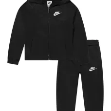 Спортивный костюм с вышитым логотипом Спортивный костюм с вышитым логотипом