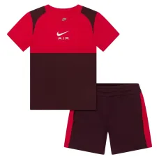 Комплект из футболки и шортов с вышитым логотипом