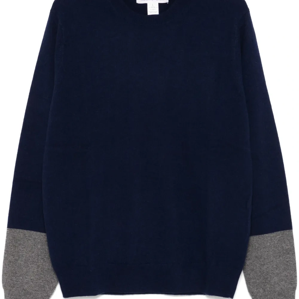 Свитер в стиле колор-блок