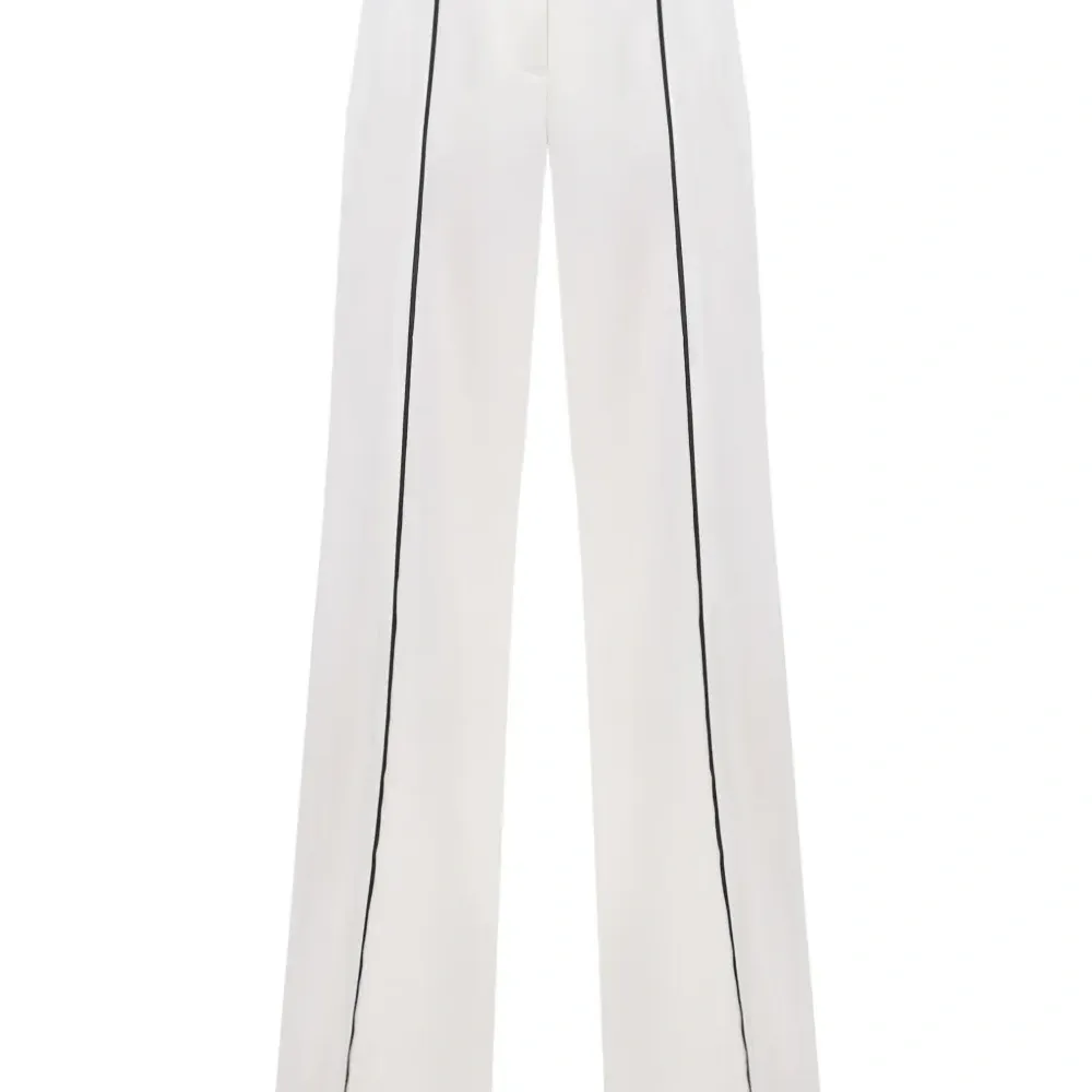 Брюки с контрастным кантом Брюки с контрастным кантом