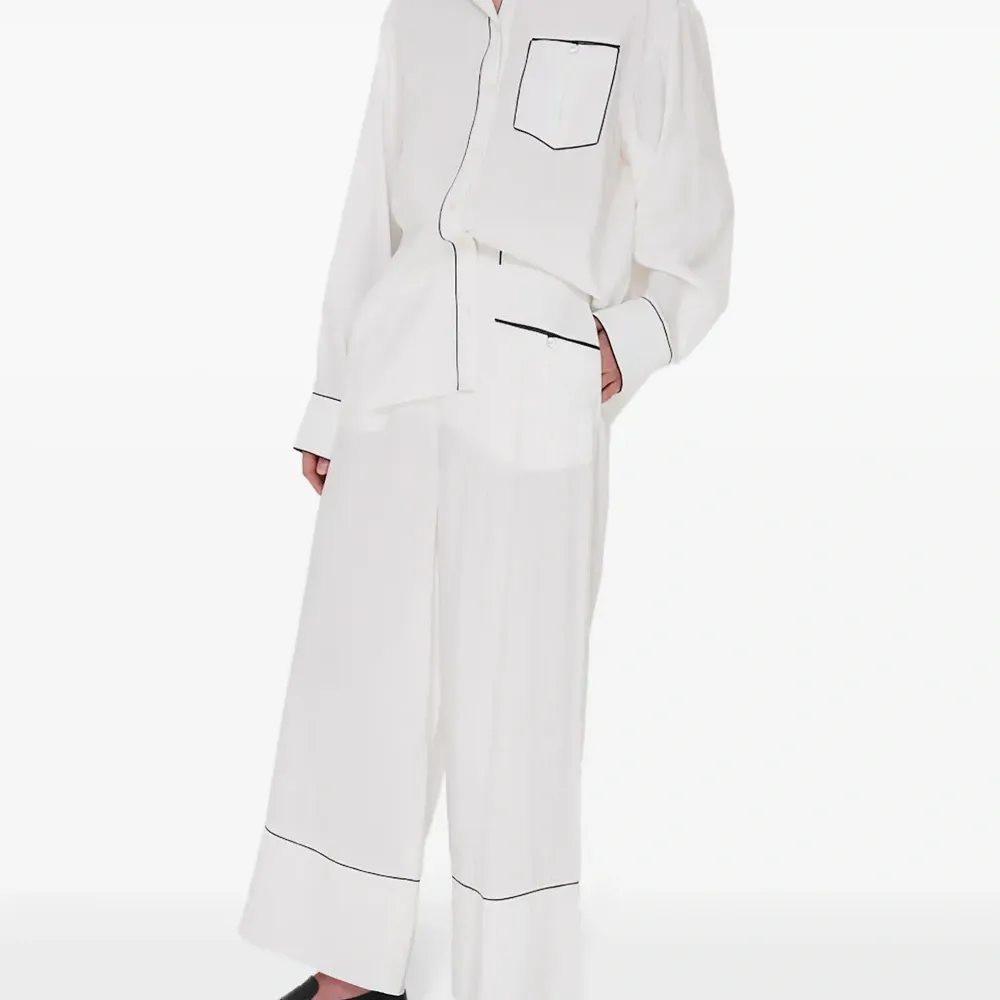 Брюки с окантовкой