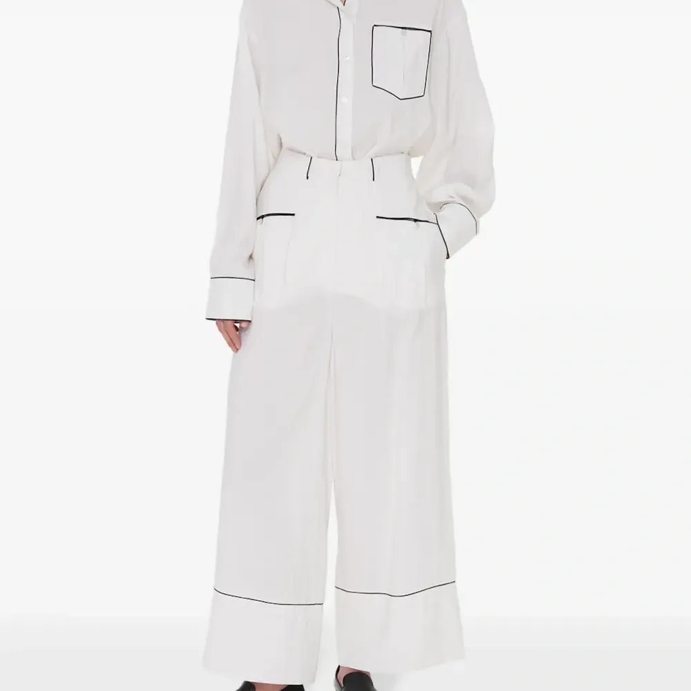 Брюки с окантовкой