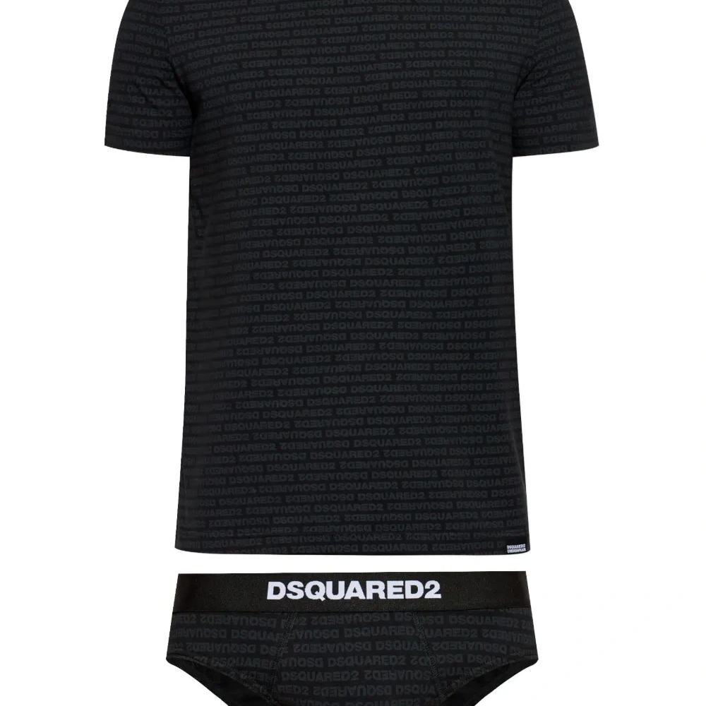 Комплект футболок с логотипом