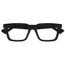 Очки в квадратной оправе