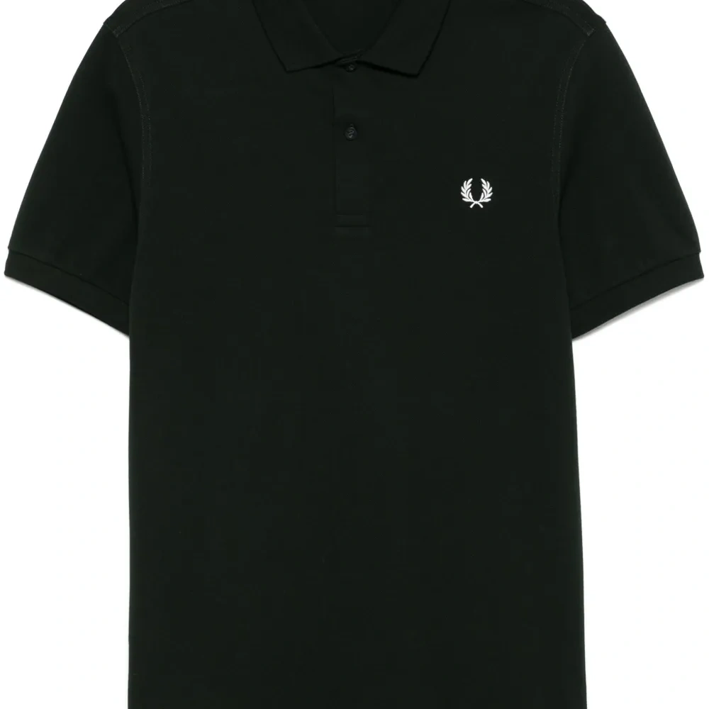 Рубашка поло с вышитым логотипом