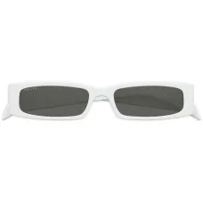 Солнцезащитные очки с логотипом