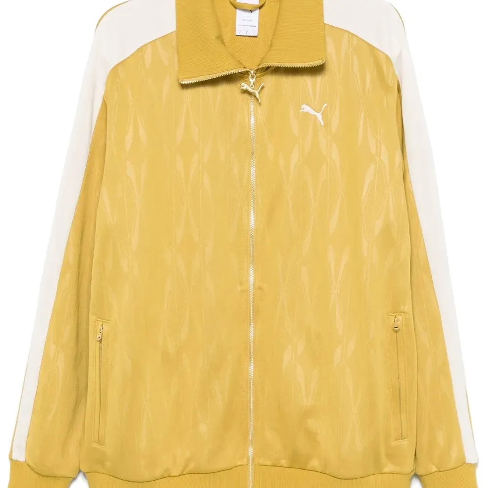 Толстовка The NeverWorn IV T7