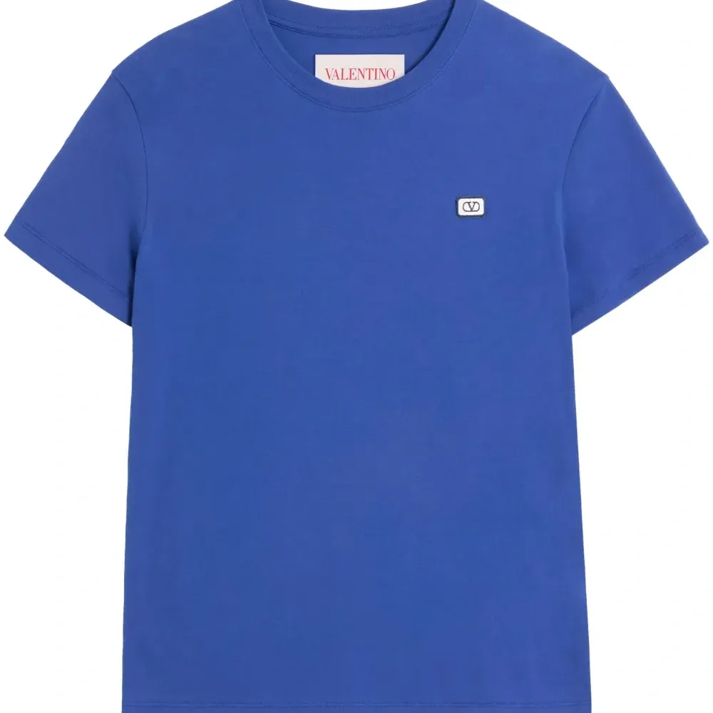 Футболка с нашивкой VLogo Signature