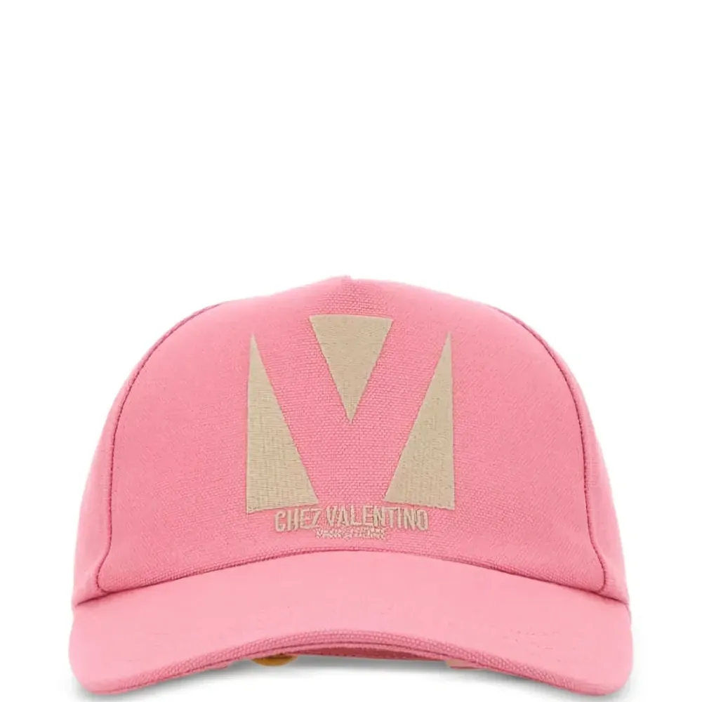 Бейсболка с логотипом