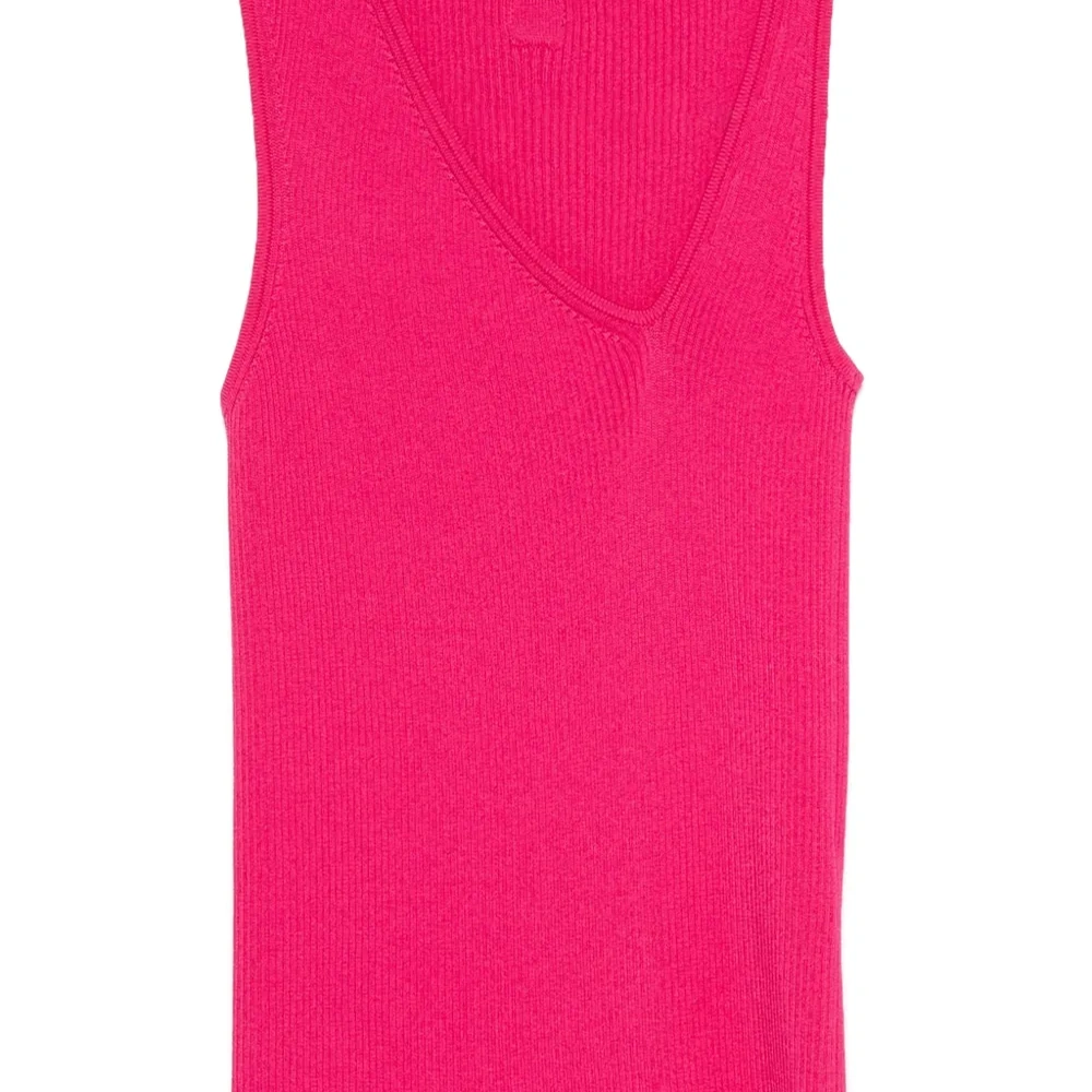 трикотажный топ асимметричного кроя