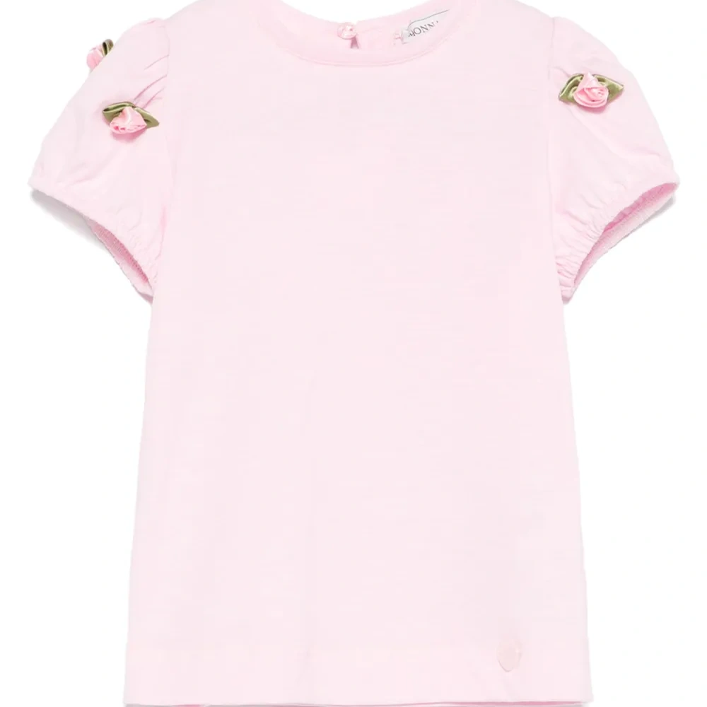 Футболка с аппликацией