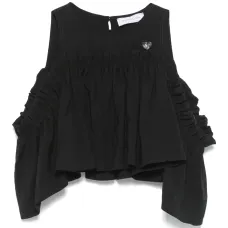 Блузка с открытыми плечами