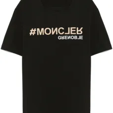 Футболка с логотипом