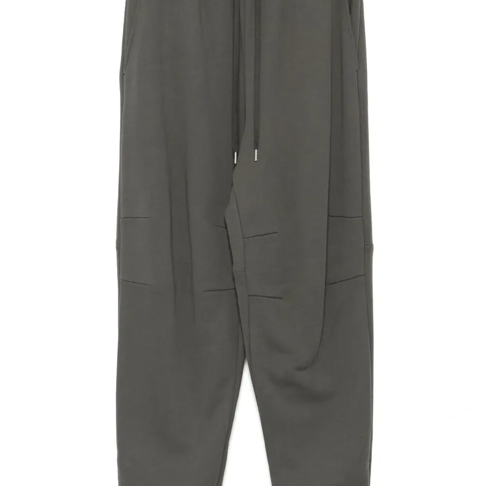 Спортивные брюки