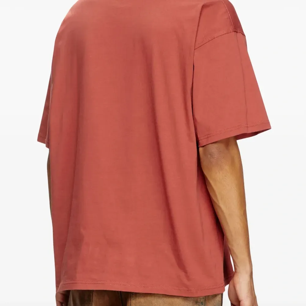 Футболка из органического хлопка с нашивкой-логотипом