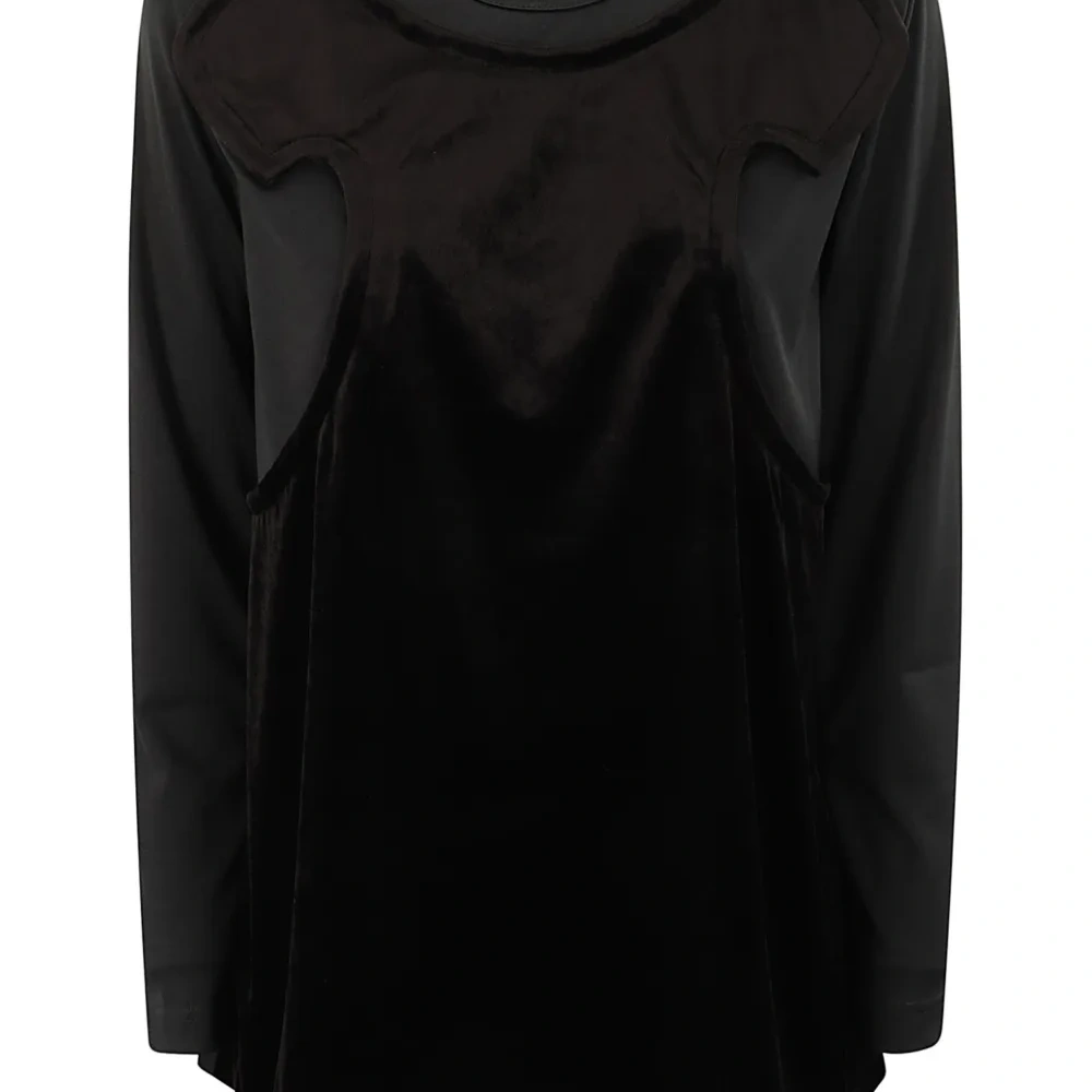 Бархатный топ из коллаборации с Poly