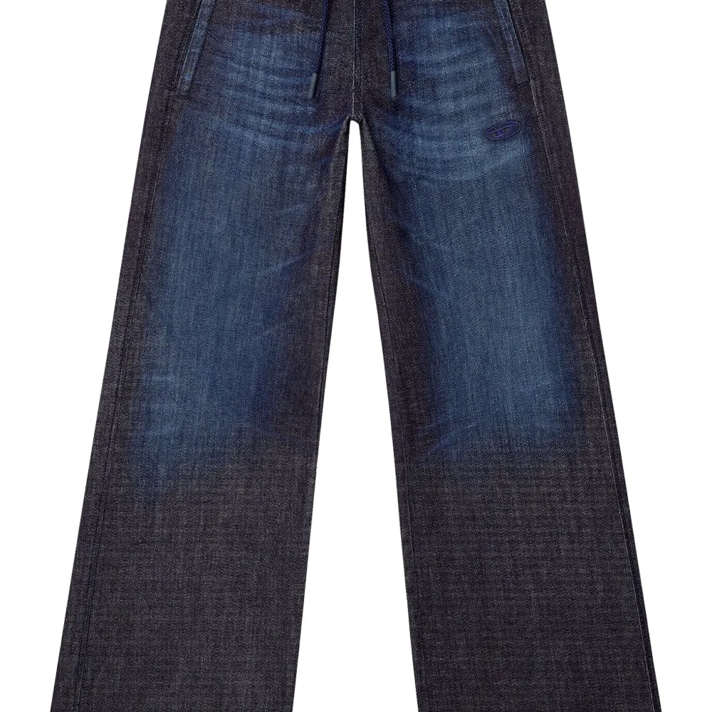 Широкие джинсы D-Ainty