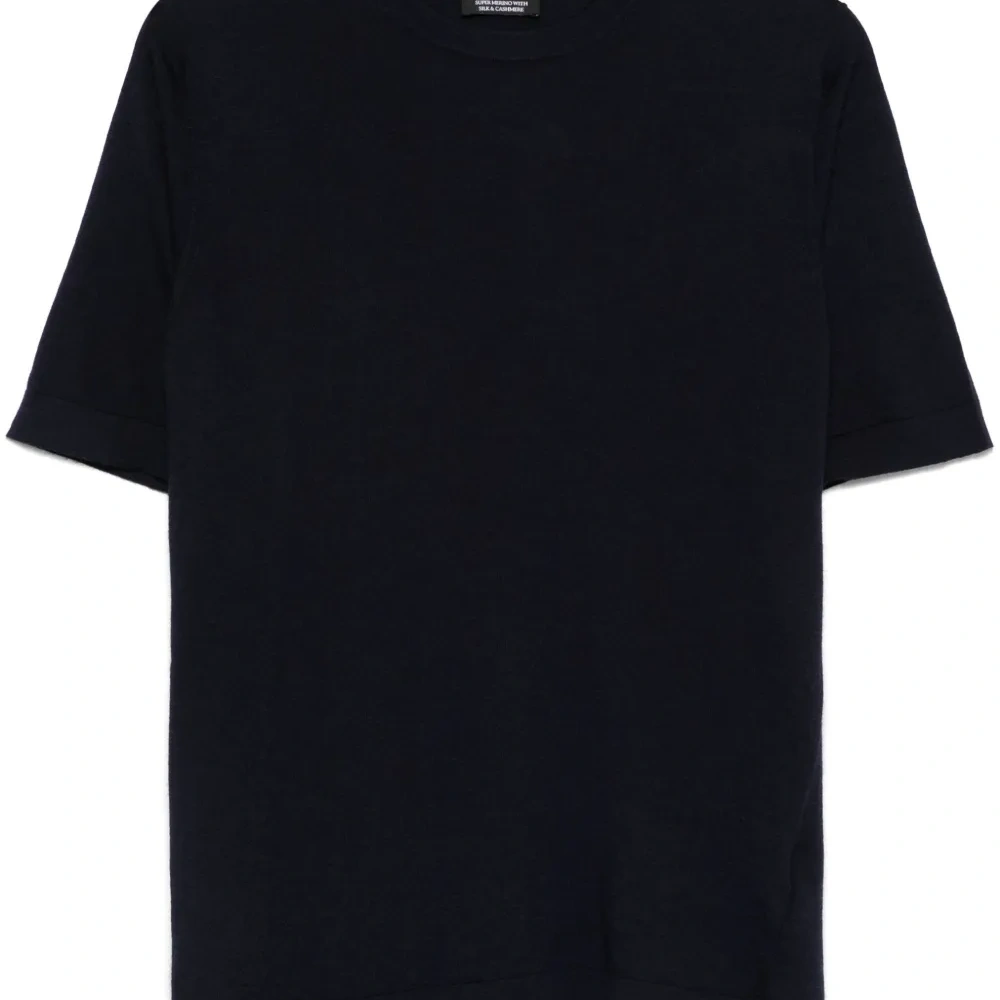 Футболка тонкой вязки