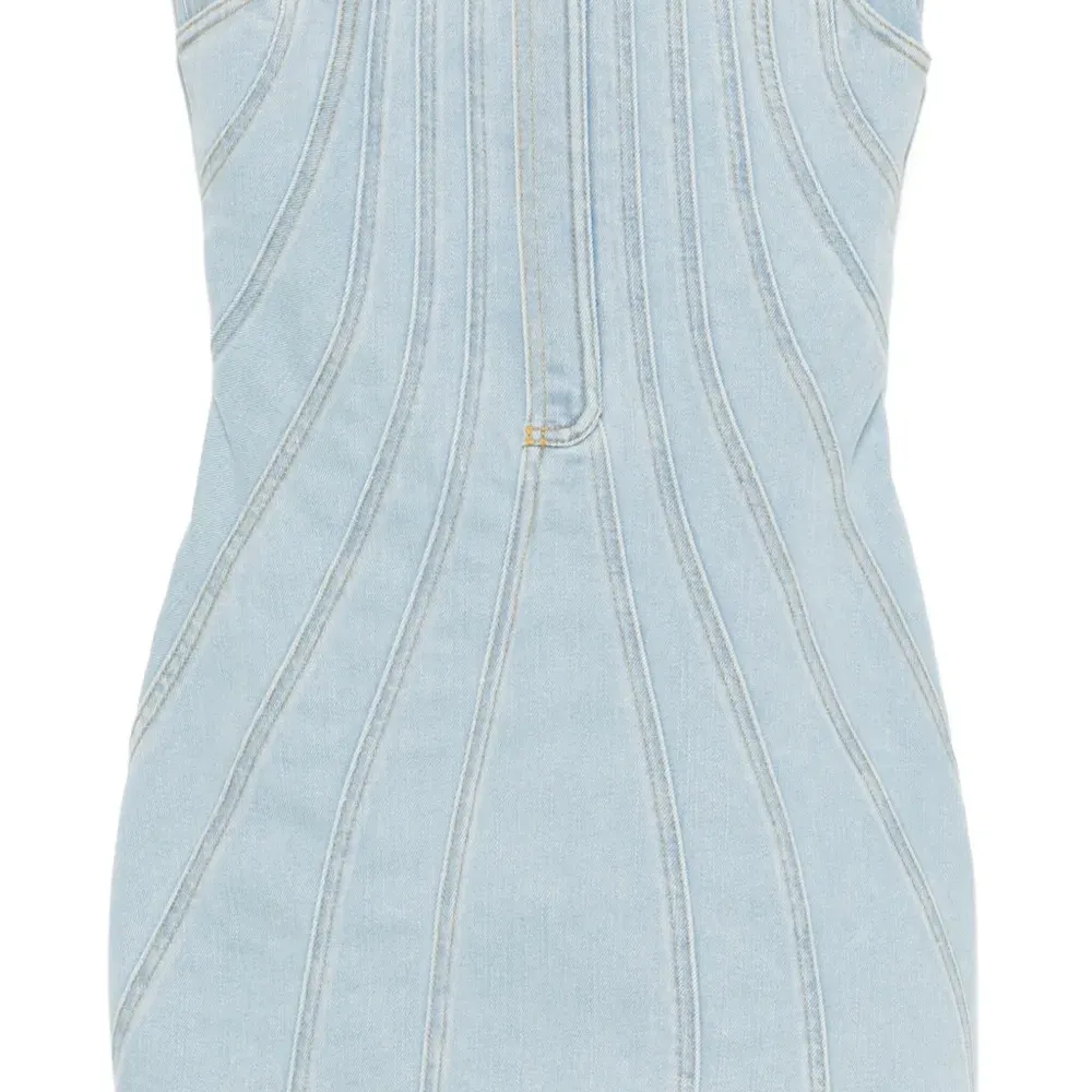 Джинсовое платье мини без бретелей