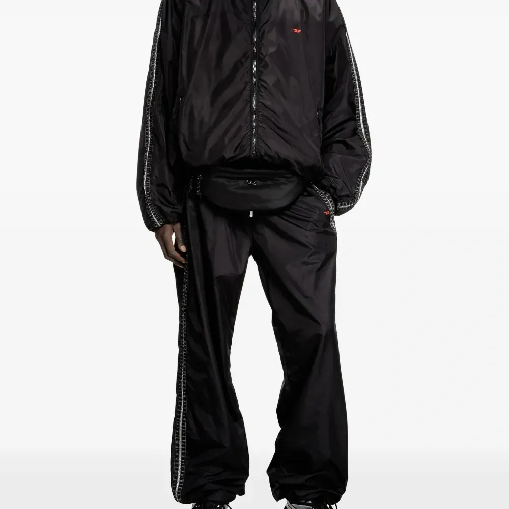 Спортивная куртка J-Caron Спортивная куртка J-Caron