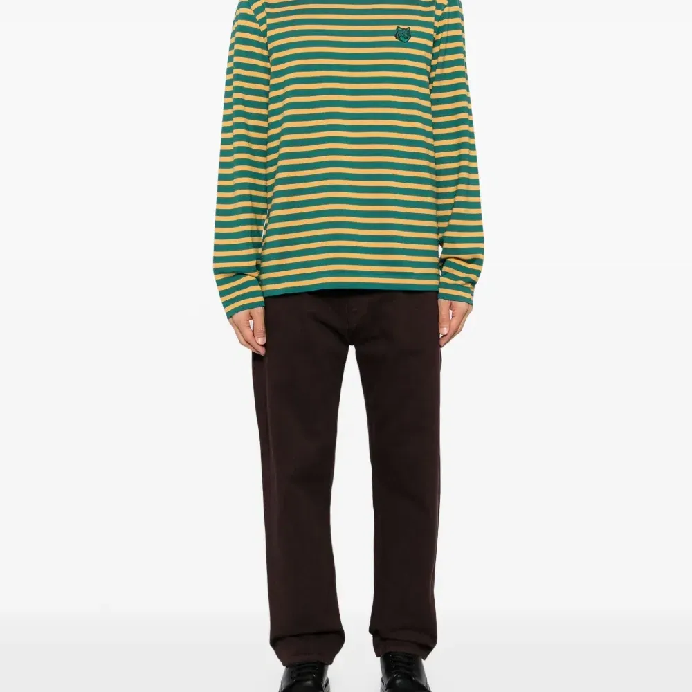 Футболка с длинными рукавами