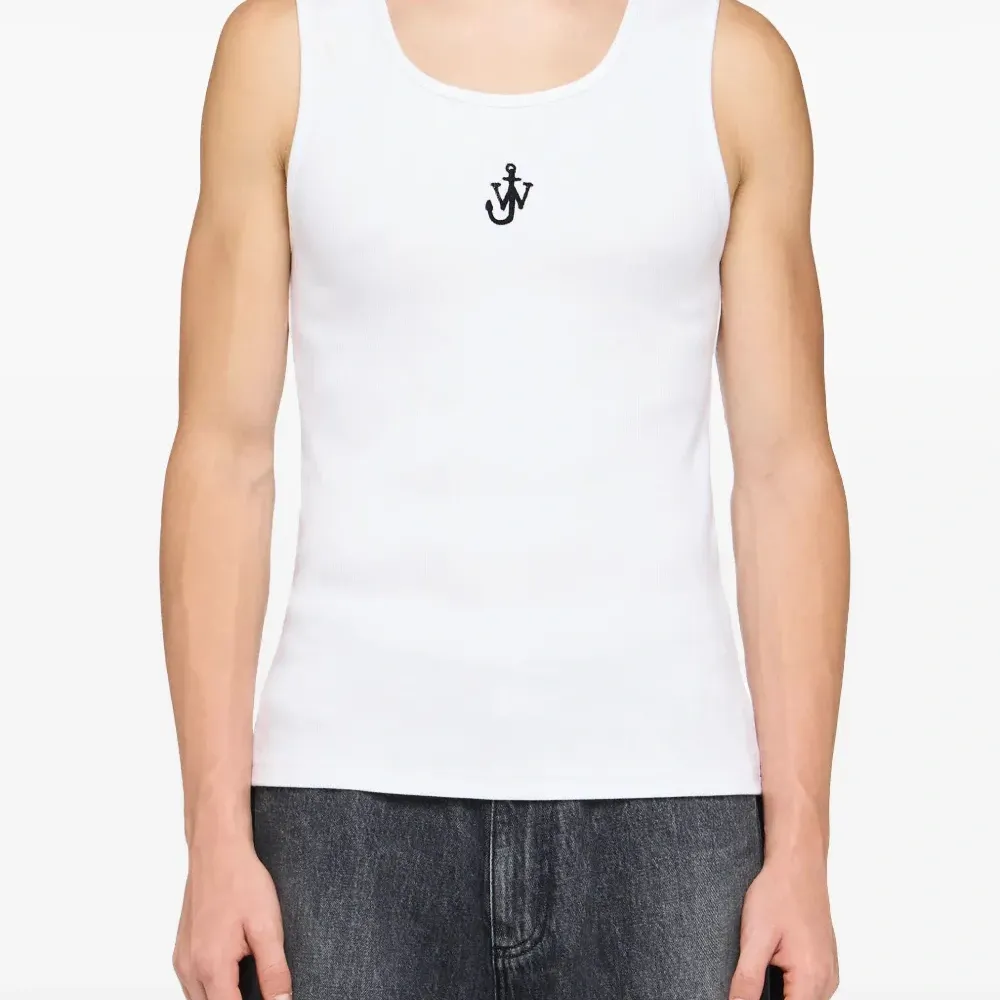 Топ с логотипом anchor