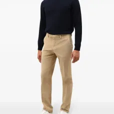 Прямые брюки чинос